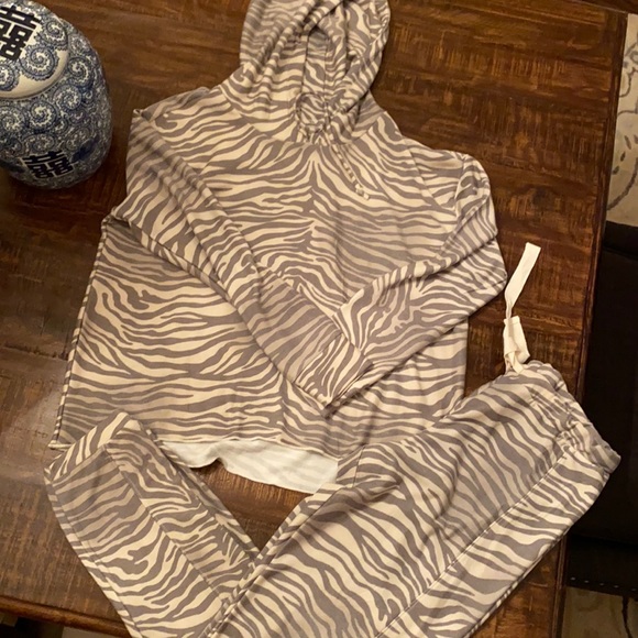 Chaser jogger set - Picture 1 of 5